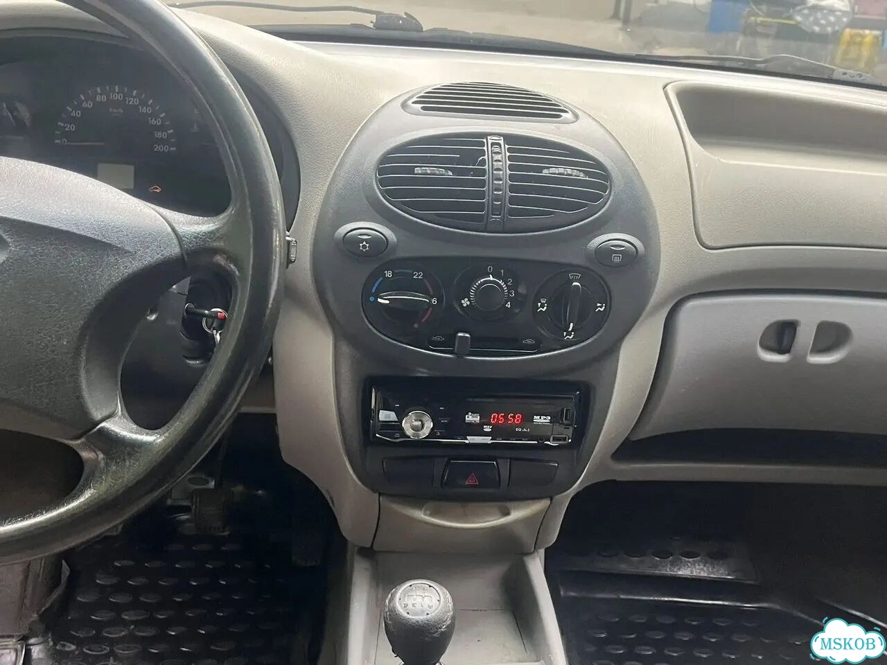ВАЗ (LADA) Kalina 1.6 MT, 2012, 183 200 км фото 8