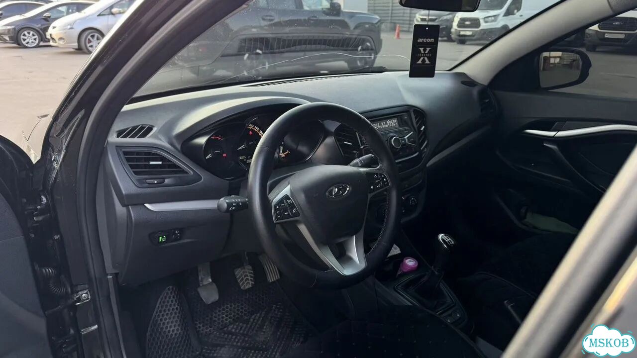 ВАЗ (LADA) Vesta 1.8 MT, 2019, битый, 130 000 км фото 13