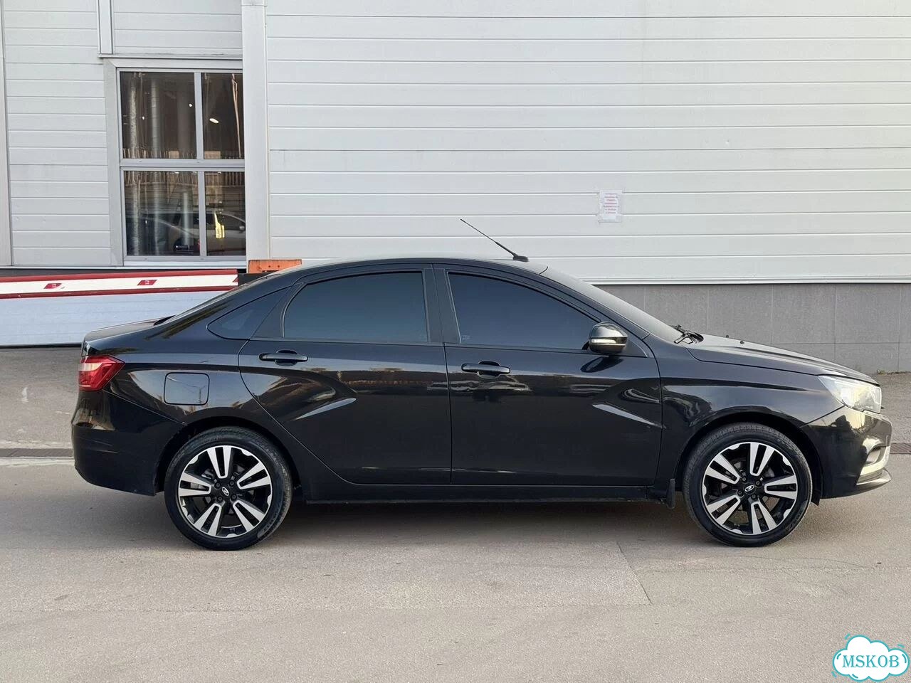 ВАЗ (LADA) Vesta 1.8 MT, 2019, битый, 130 000 км фото 7