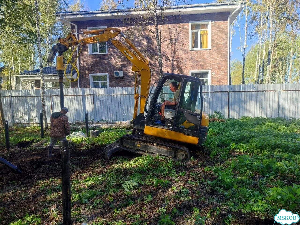 Монтаж винтовых свай под дом и пристройку фото 3