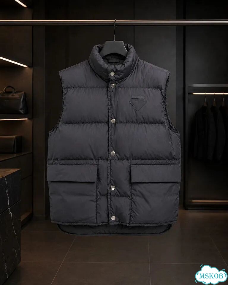Prada жилет мужской фото 1