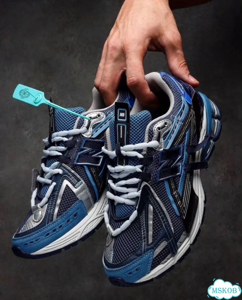 Кроссовки New Balance 1906A Blue фото 2
