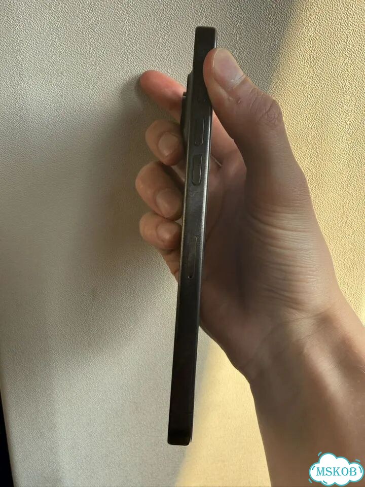 iPhone 15 Pro Max, 1 ТБ, SIM + eSIM фото 3