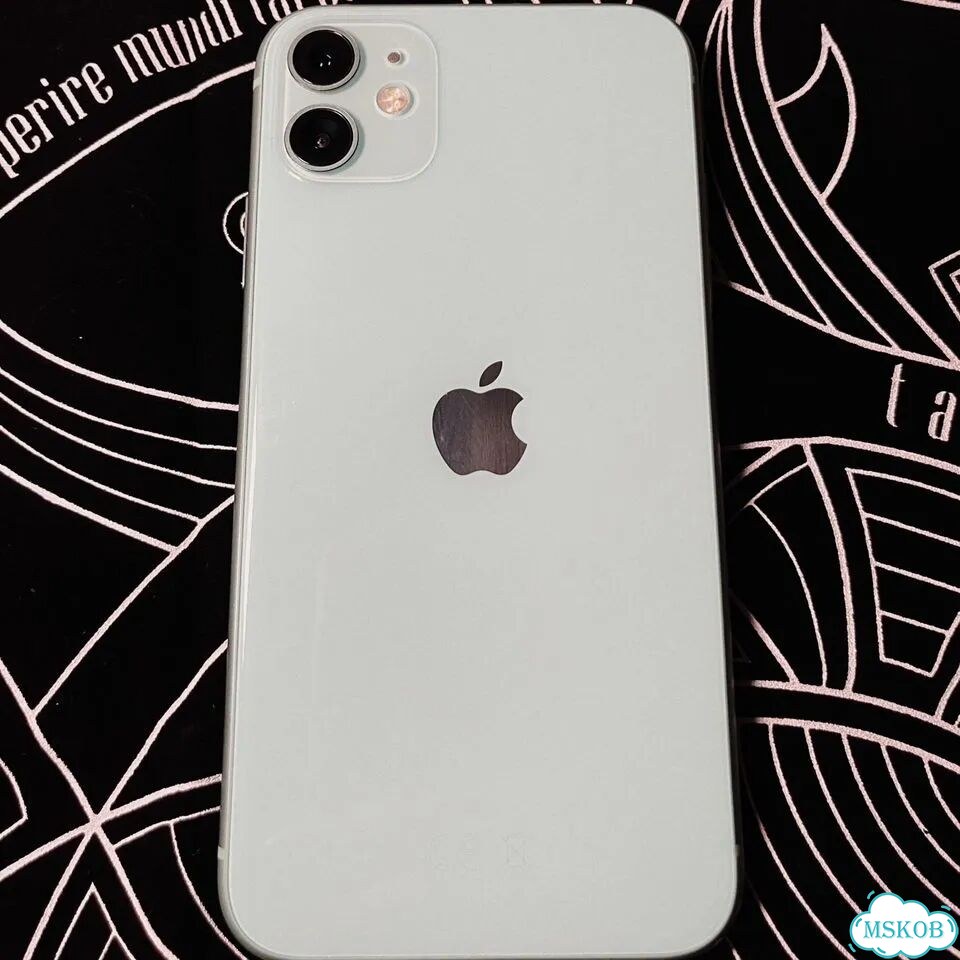 iPhone 11, 128 ГБ, SIM + eSIM фото 1
