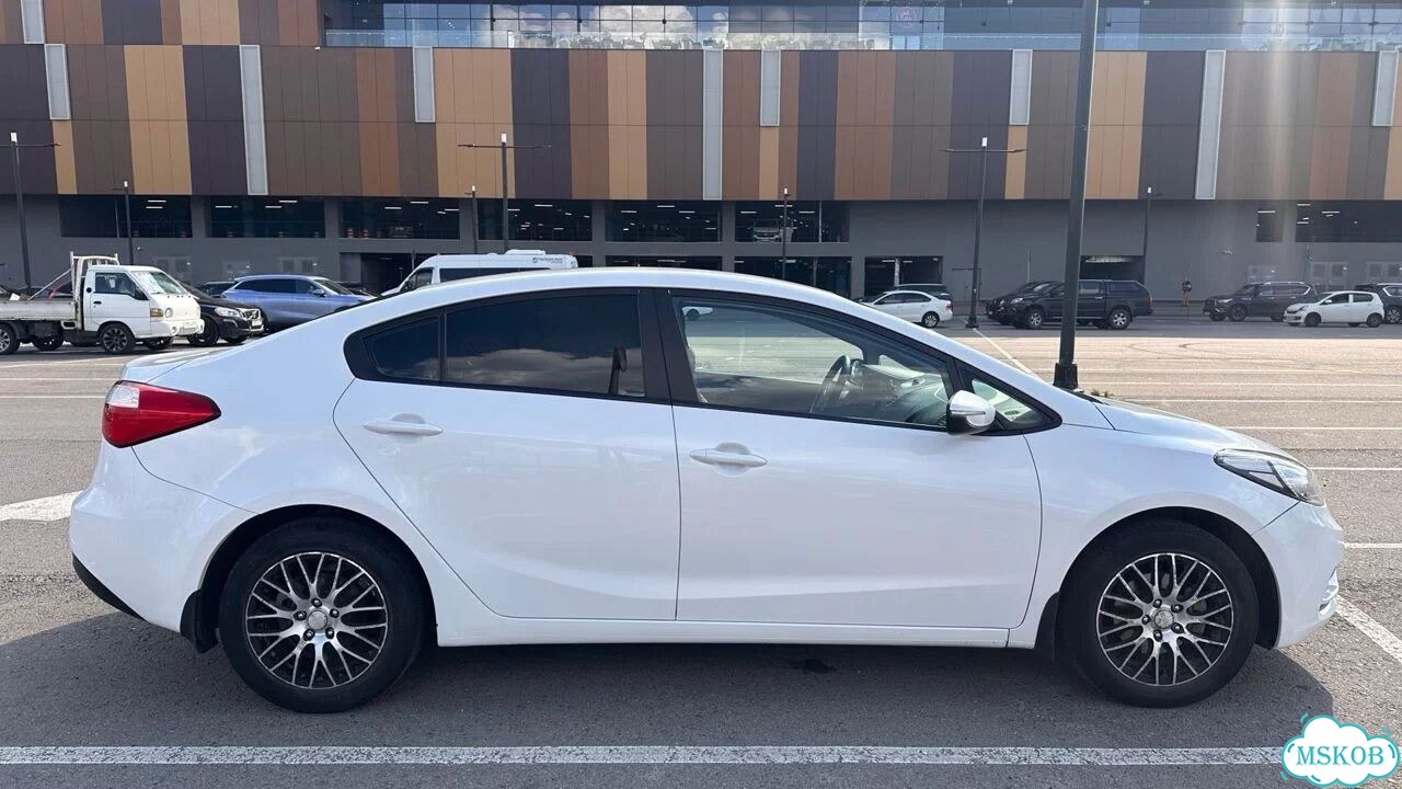Kia Cerato 1.6 MT, 2016, 150 500 км фото 8