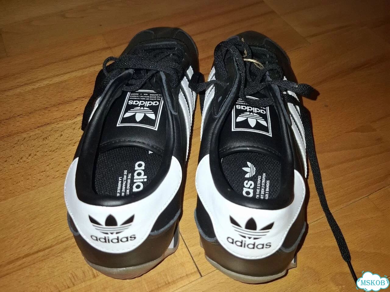 Кроссовки Adidas новые фото 2