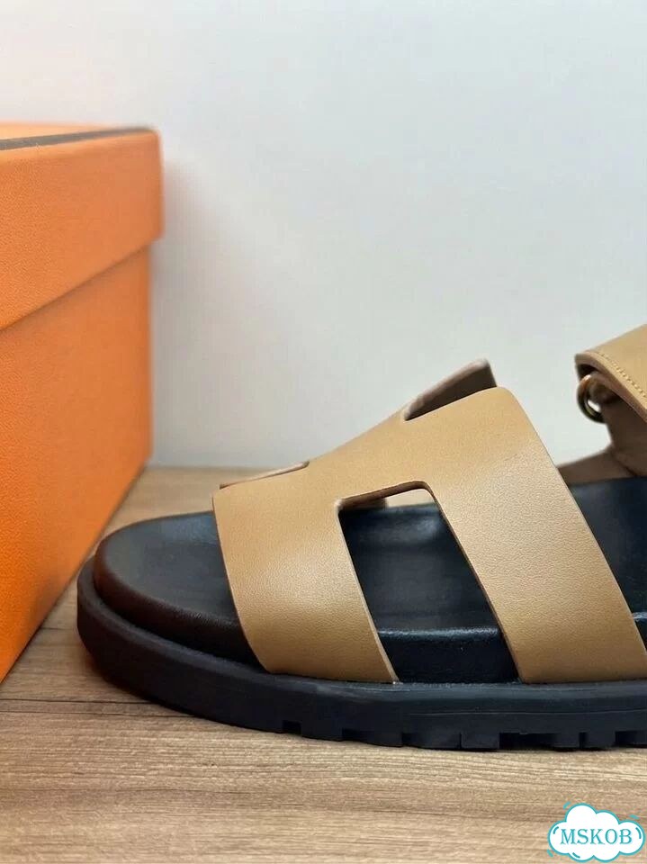 Шлепанцы Hermes Chypre Gold Leather 36-42 фото 4