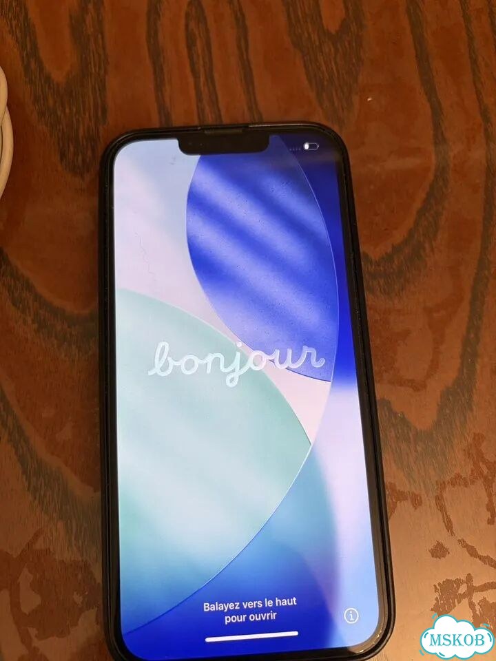 iPhone 13, 128 ГБ, SIM + eSIM фото 1