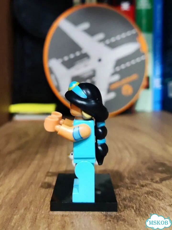 Lego минифигурка Жасмин из серии Disney Series 2 фото 2