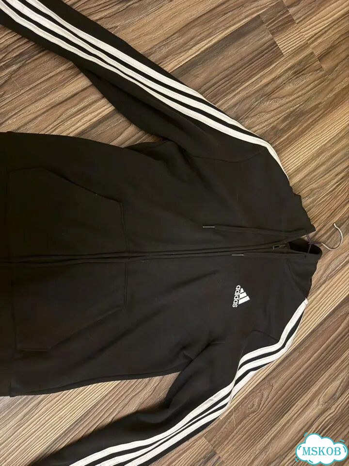 Зипка adidas кроп фото 2