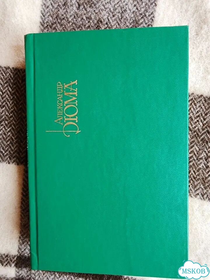 Книги фото 1