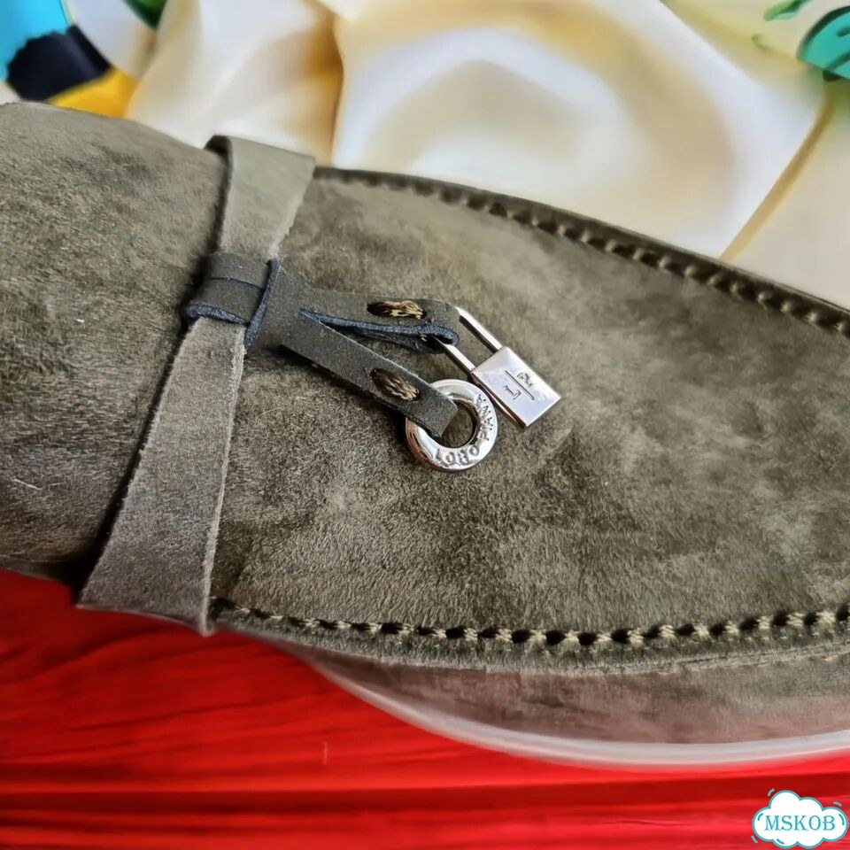 Женские Лоферы Loro Piana Charms Walk оливковые фото 4