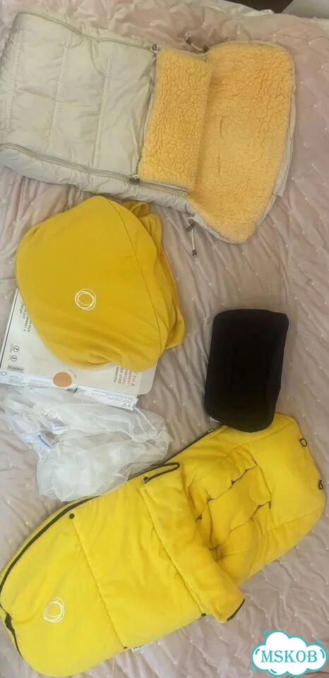 Bugaboo желтые кап и конверт, сумка и маскитка фото 1