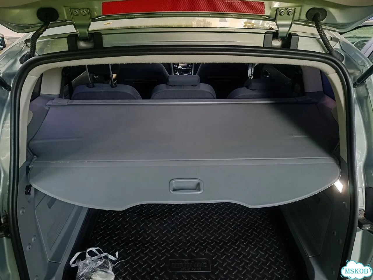 Шторка багажника ford S-MAX фото 2