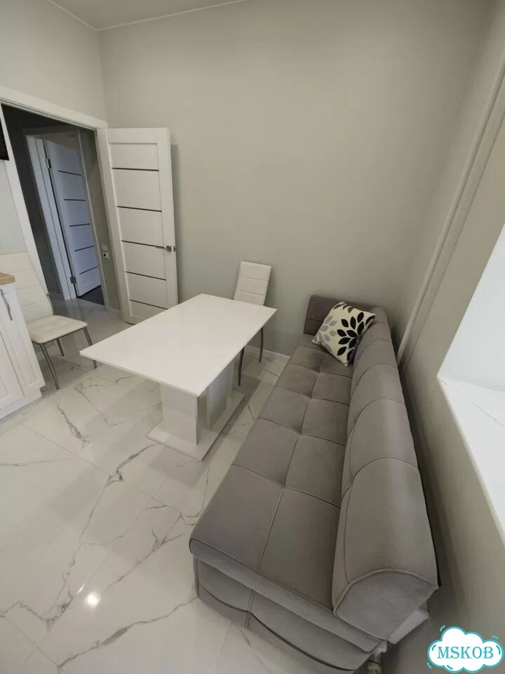 1-к. квартира, 36 м², 11/18 эт. фото 2
