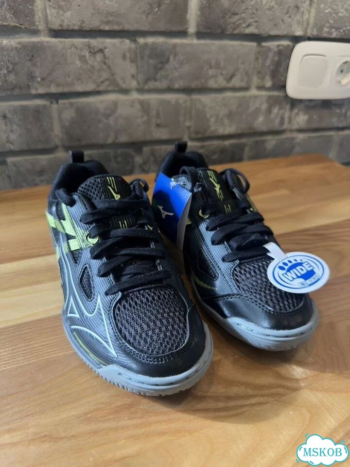Кроссовки Mizuno Wave 36,5 для настольного тенниса фото 5