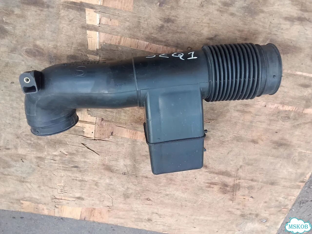 Патрубок воздушный Toyota Sequoia 1 фото 4