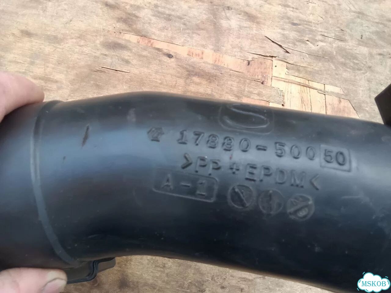Патрубок воздушный Toyota Sequoia 1 фото 9