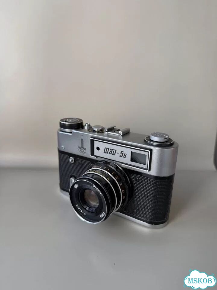 Пленочный фотоаппарат фэд 5В фото 1