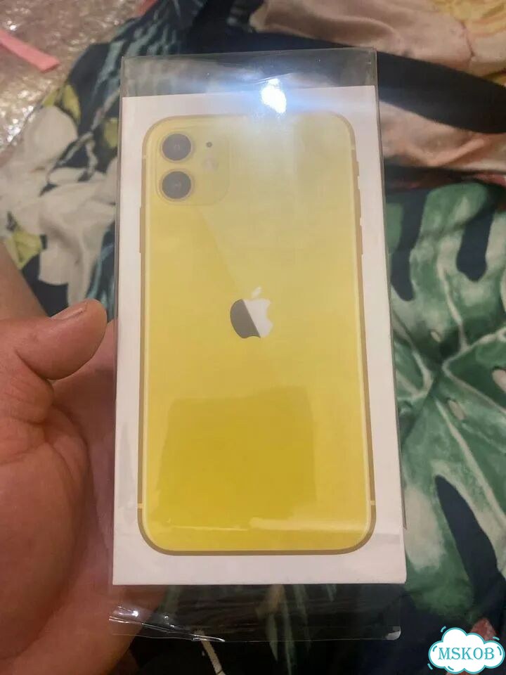 iPhone 11, 128 ГБ, SIM + eSIM фото 1