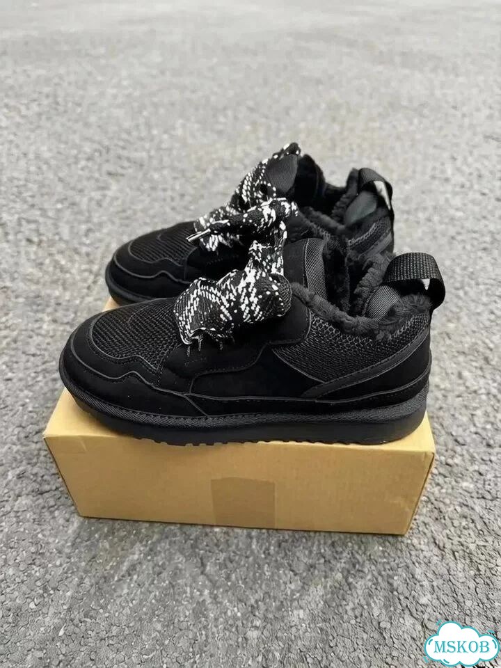 UGG Lowmel Sneaker женские кроссовки чёрные EU 40 фото 1