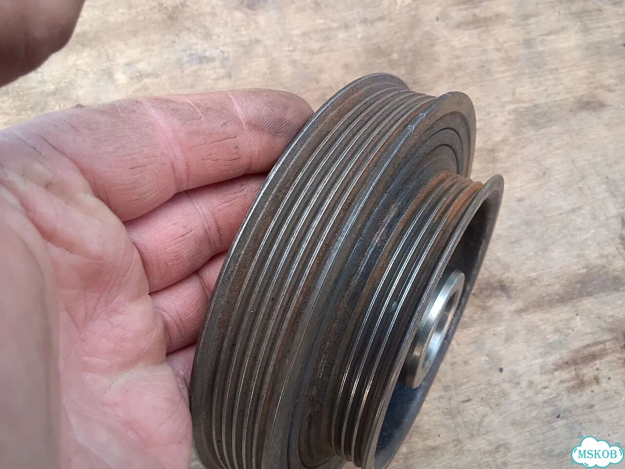 Шкив коленвала SR20 Nissan Serena C24 фото 3