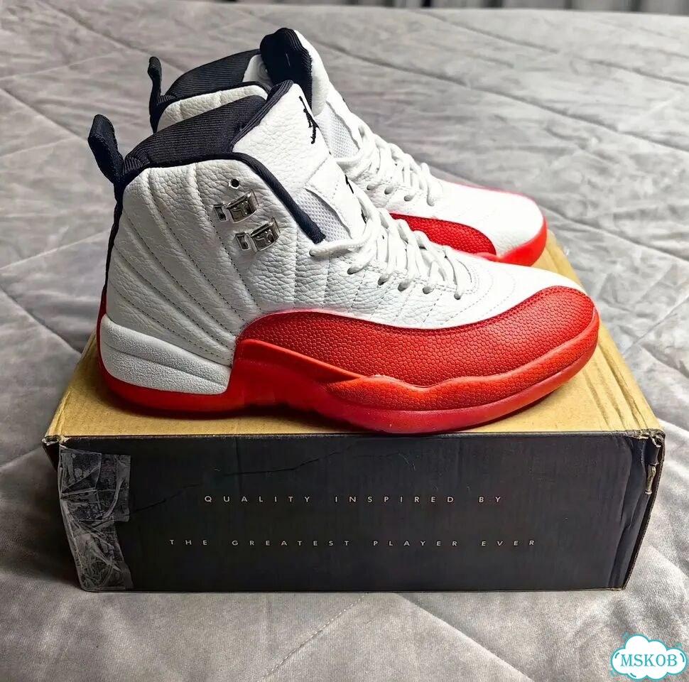 Air Jordan 12 Retro мужские кроссовки EU 40 фото 5