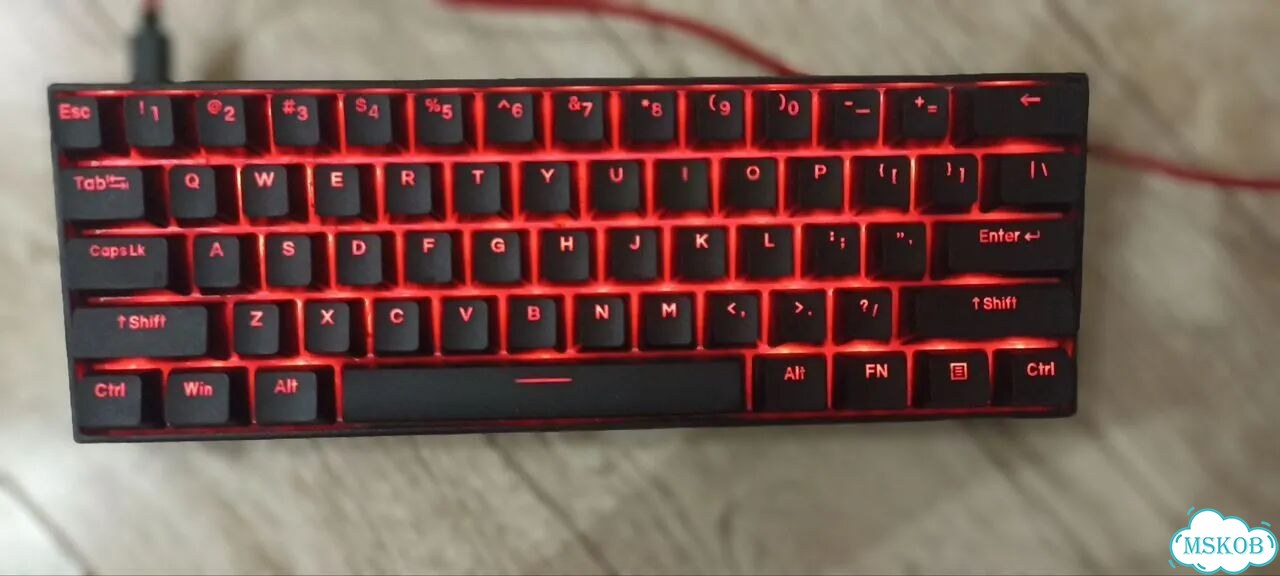 Механическая клавиатура Anne pro 2 фото 1