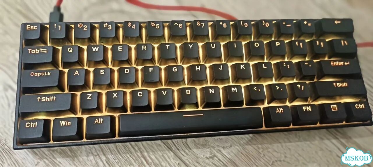 Механическая клавиатура Anne pro 2 фото 2