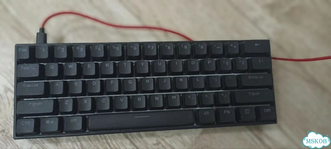 Механическая клавиатура Anne pro 2 фото 4