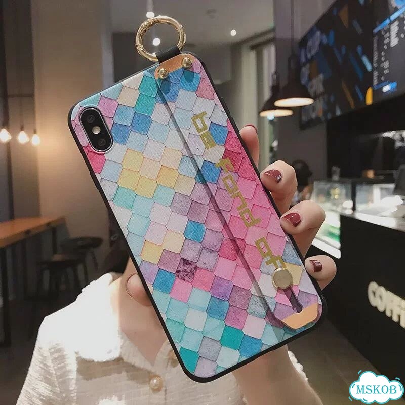 Чехол для iPhone 15 Plus Style 2 с держателем на запястье фото 1