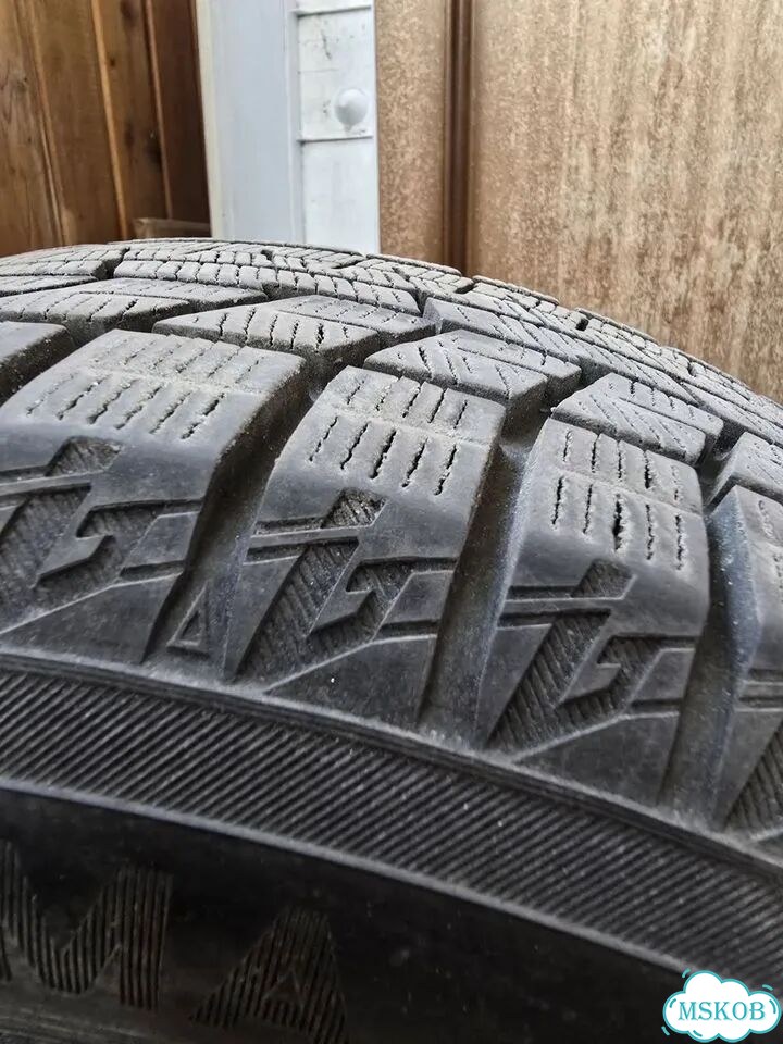 Резина зимняя R15 185/60 фото 4