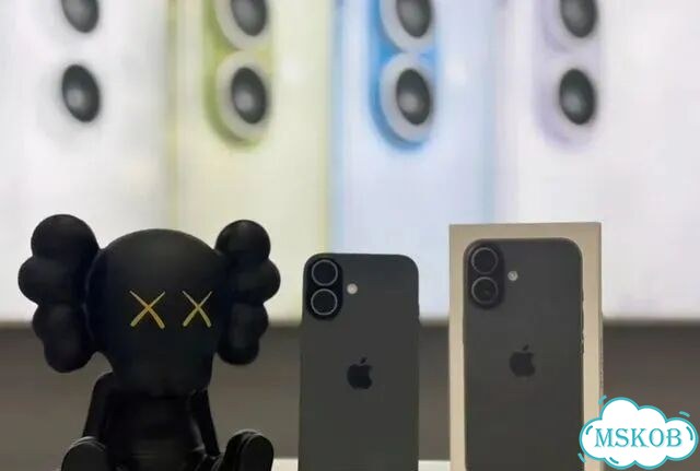 iPhone 17, 256 ГБ, eSIM фото 1