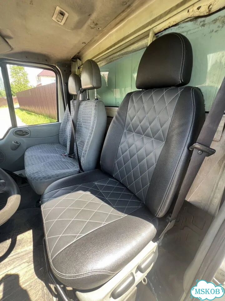 Промтоварный Ford Transit, 2011 фото 10