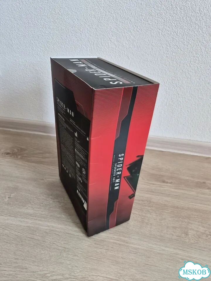 Фигурка Hot Toys MMS542 1/6 Spider-Man фото 5