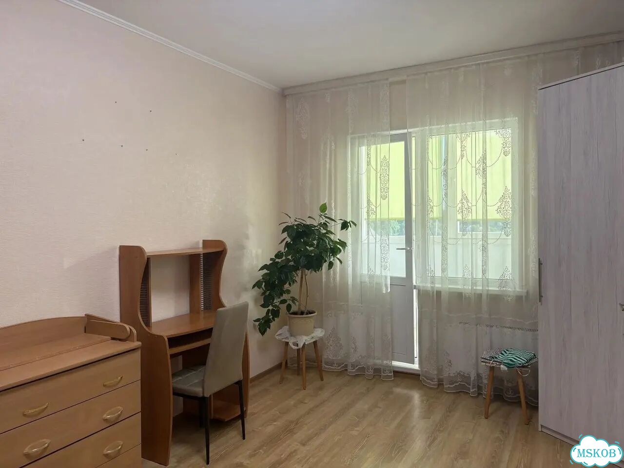 1-к. квартира, 43 м², 10/17 эт. фото 3
