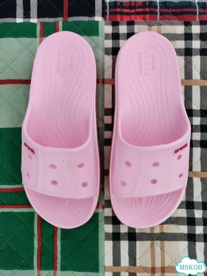 Crocs тапочки женские розовые фото 1