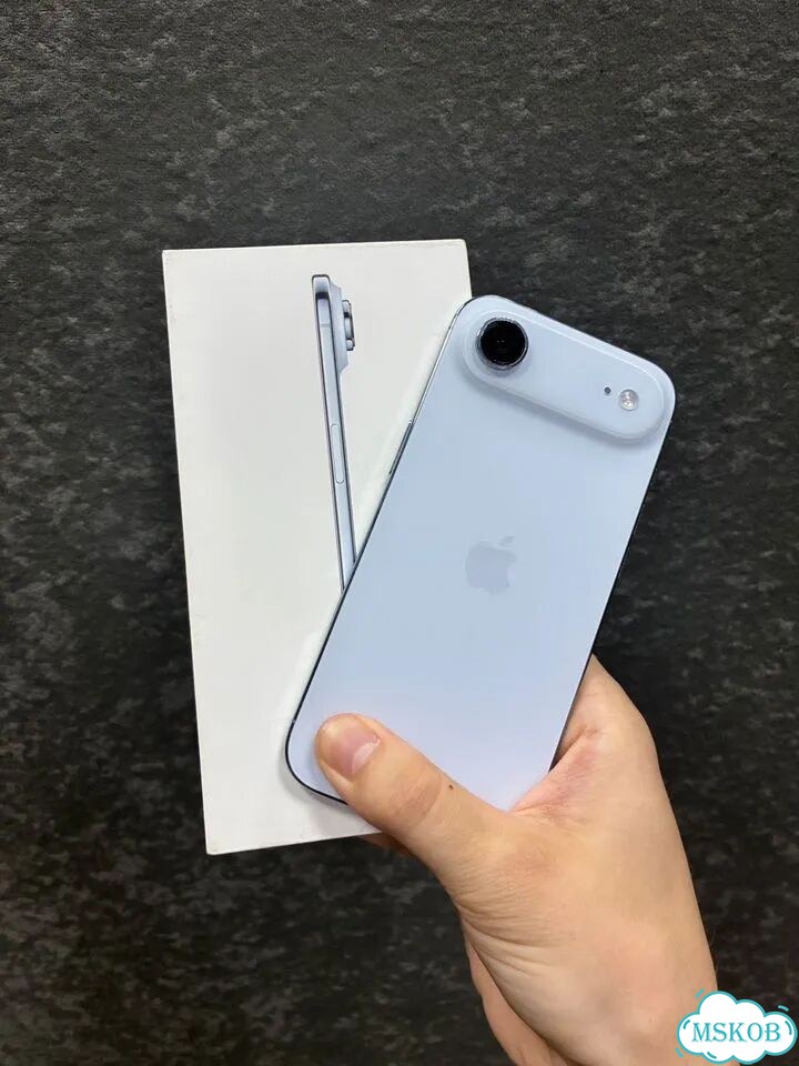 iPhone Air, 256 ГБ, eSIM фото 1