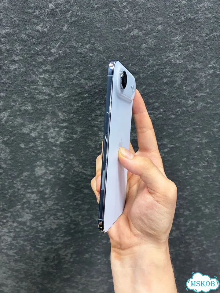 iPhone Air, 256 ГБ, eSIM фото 6