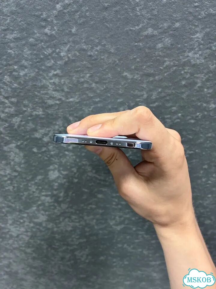 iPhone Air, 256 ГБ, eSIM фото 8