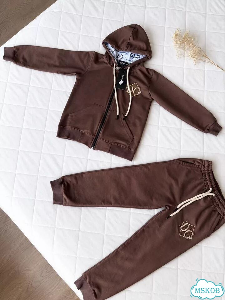 Костюм на девочку Dolce&Gabbana 116 122, новый фото 1