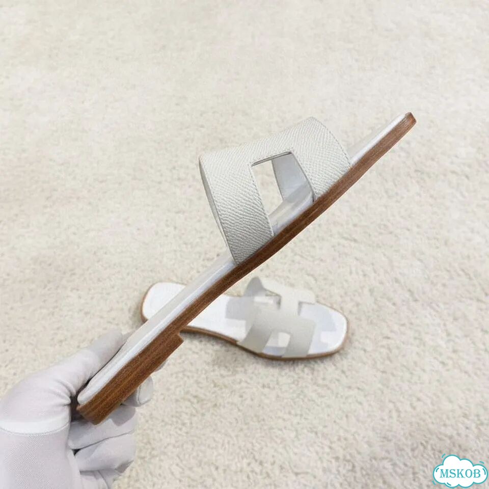 Шлепанцы Hermes Oran White кожаные. 36-42 фото 2
