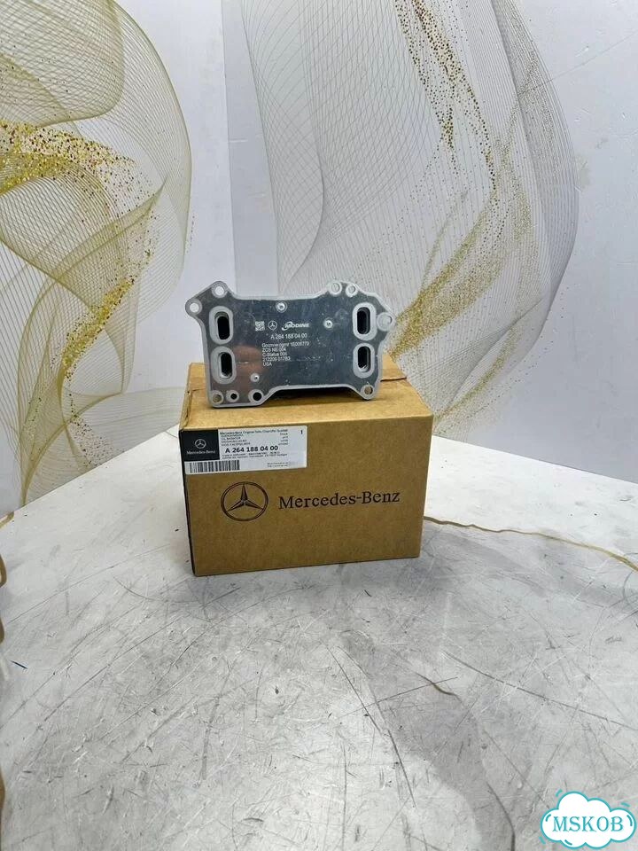 Теплообменник двигателя Mercedes A2641880400 фото 1