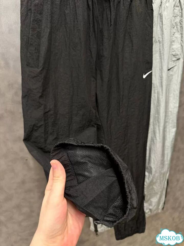 Трендовые штаны Nike new 2026 фото 6