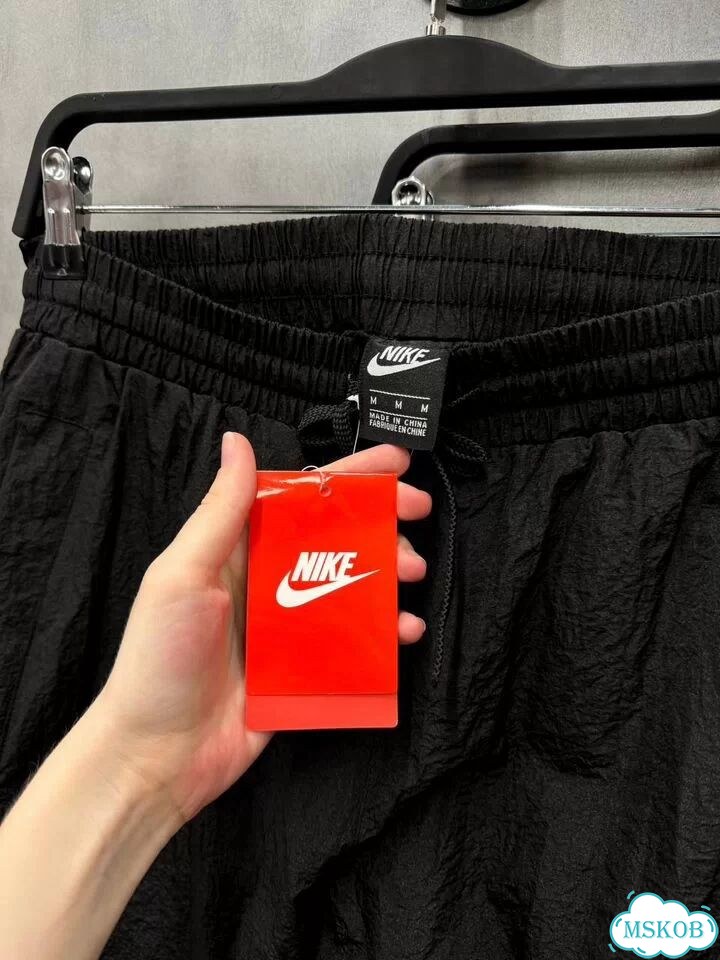 Трендовые штаны Nike new 2026 фото 7