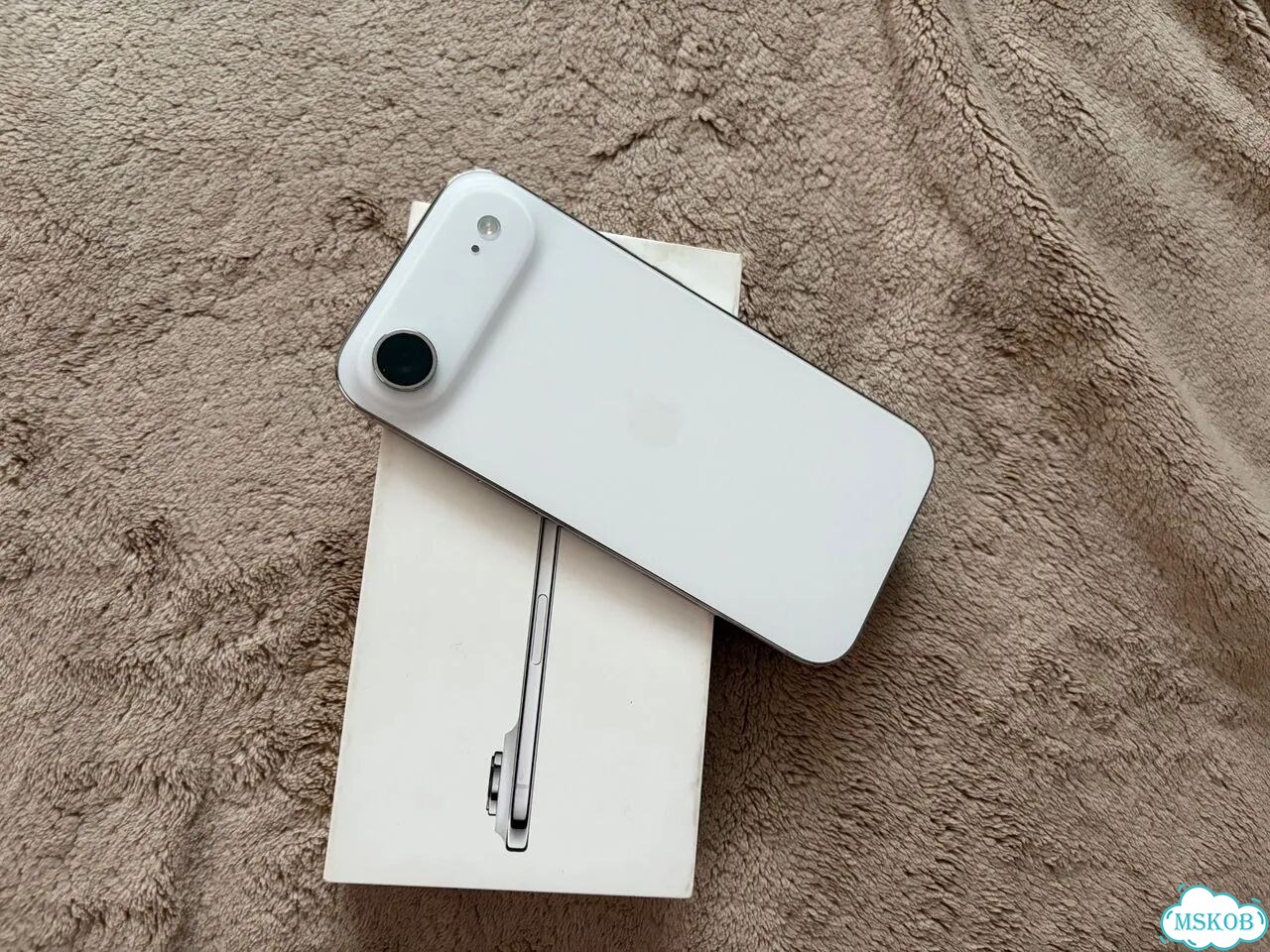 iPhone Air, 256 ГБ, eSIM фото 1