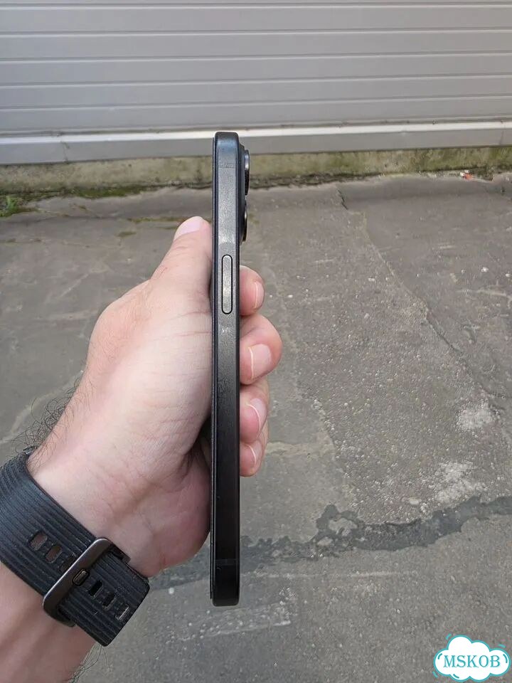 iPhone 15, 128 ГБ, SIM + eSIM фото 2