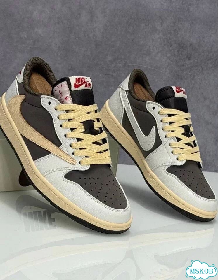 Nike Air Jordan 1 Low X Travis Scott Brown фото 4