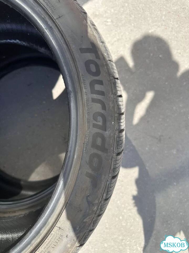 Tourador Winter Pro TSU1 245/40 R20 и 275/35 R20 102T фото 5