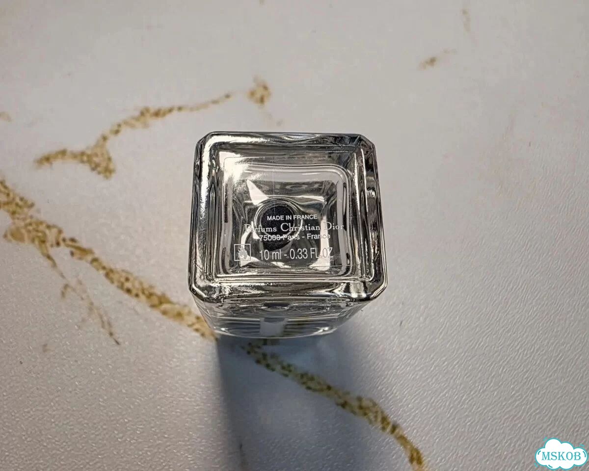 Dior Top Coat Gel фиксирующее покрытие для ногтей фото 2